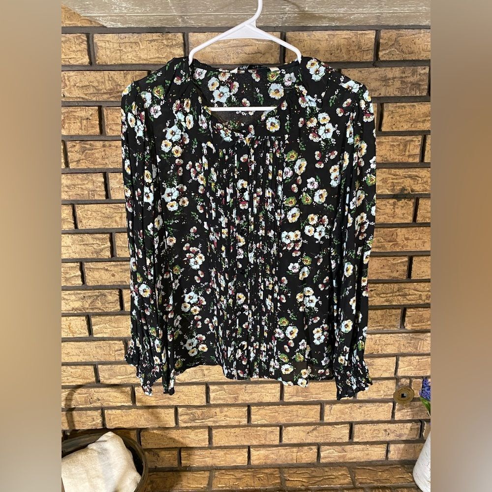 Zara floral blouse